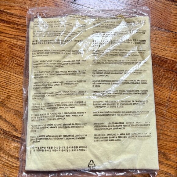 NEW Doodles x Burnt Toast Daisy Tee Shirt Official Merch In Pale Yellow S‍﻿﻿﻿﻿﻿﻿ - Picture 4 of 4